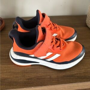 VGUC adidas toddler fortarun sneakers